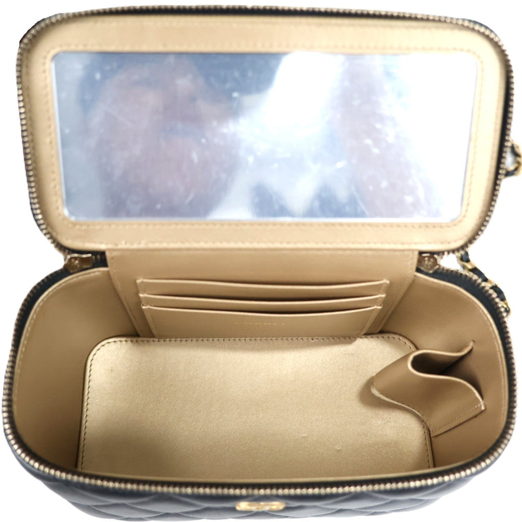 CHANEL AP2303 VANITY BAG