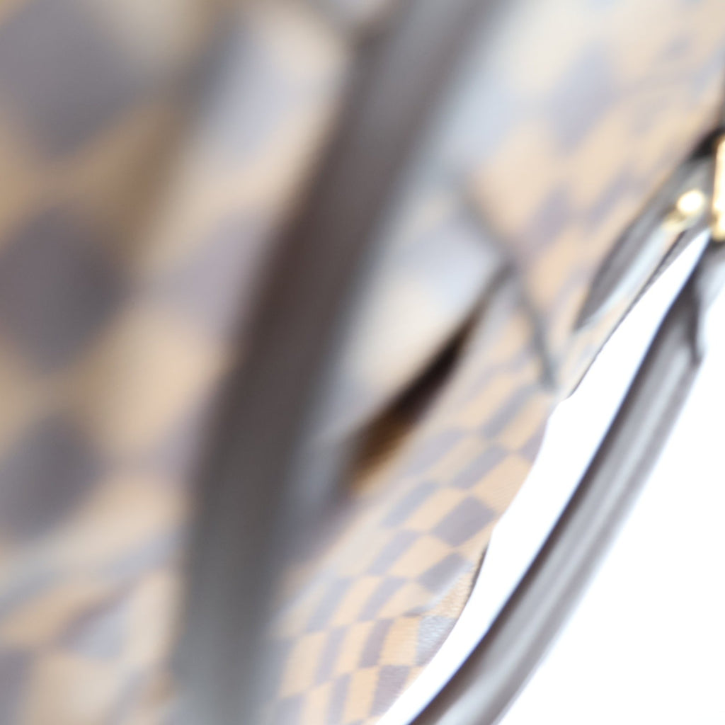 LOUIS VUITTON N51997 TREVI PM HANDBAG